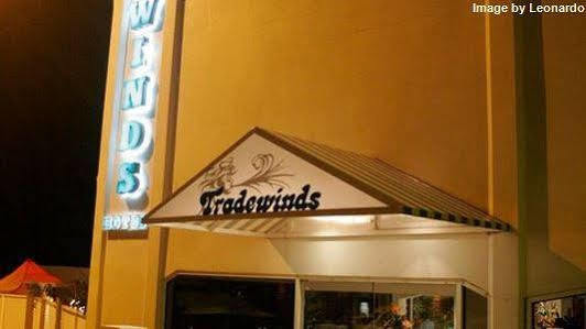 Tradewinds Hotel San Fernando Exterior foto